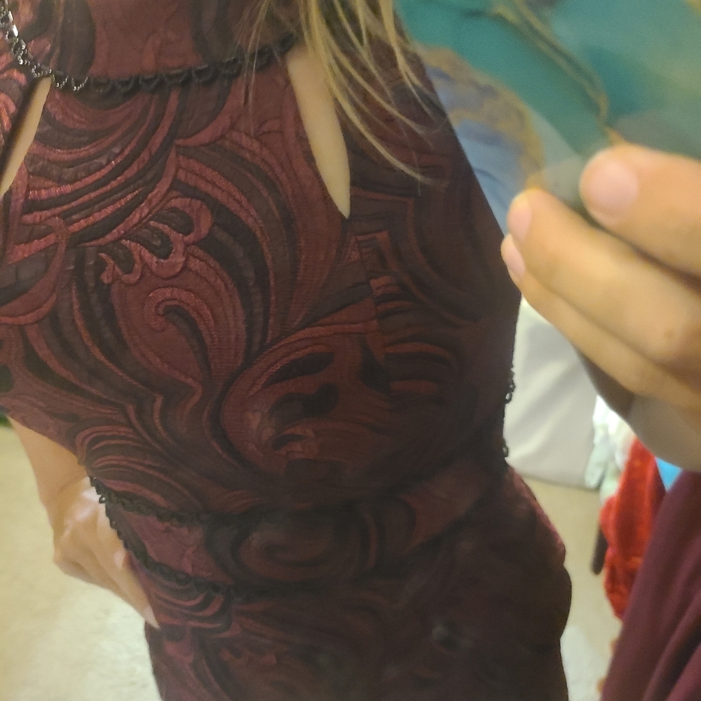 Tahari black and red dress